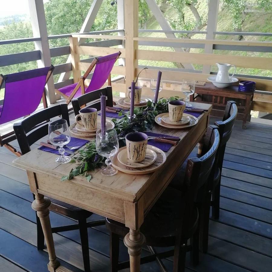 Lavender Valley Chalet Perekrestnoye